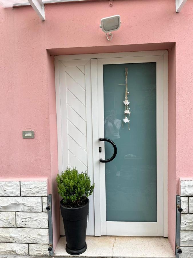 La Casa Di Maura Apartment Rimini Luaran gambar