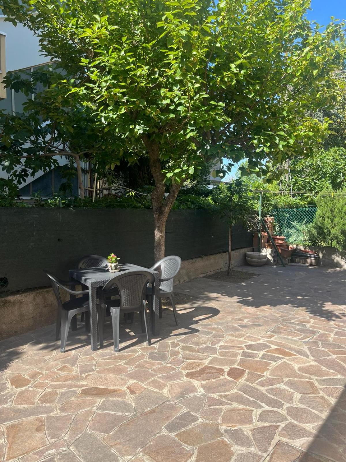 La Casa Di Maura Apartment Rimini Luaran gambar